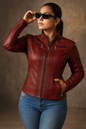 CHAQUETA CUERINA DAMA CORTA TIPO BIKER CON PLIEGUES-SARAH MSF