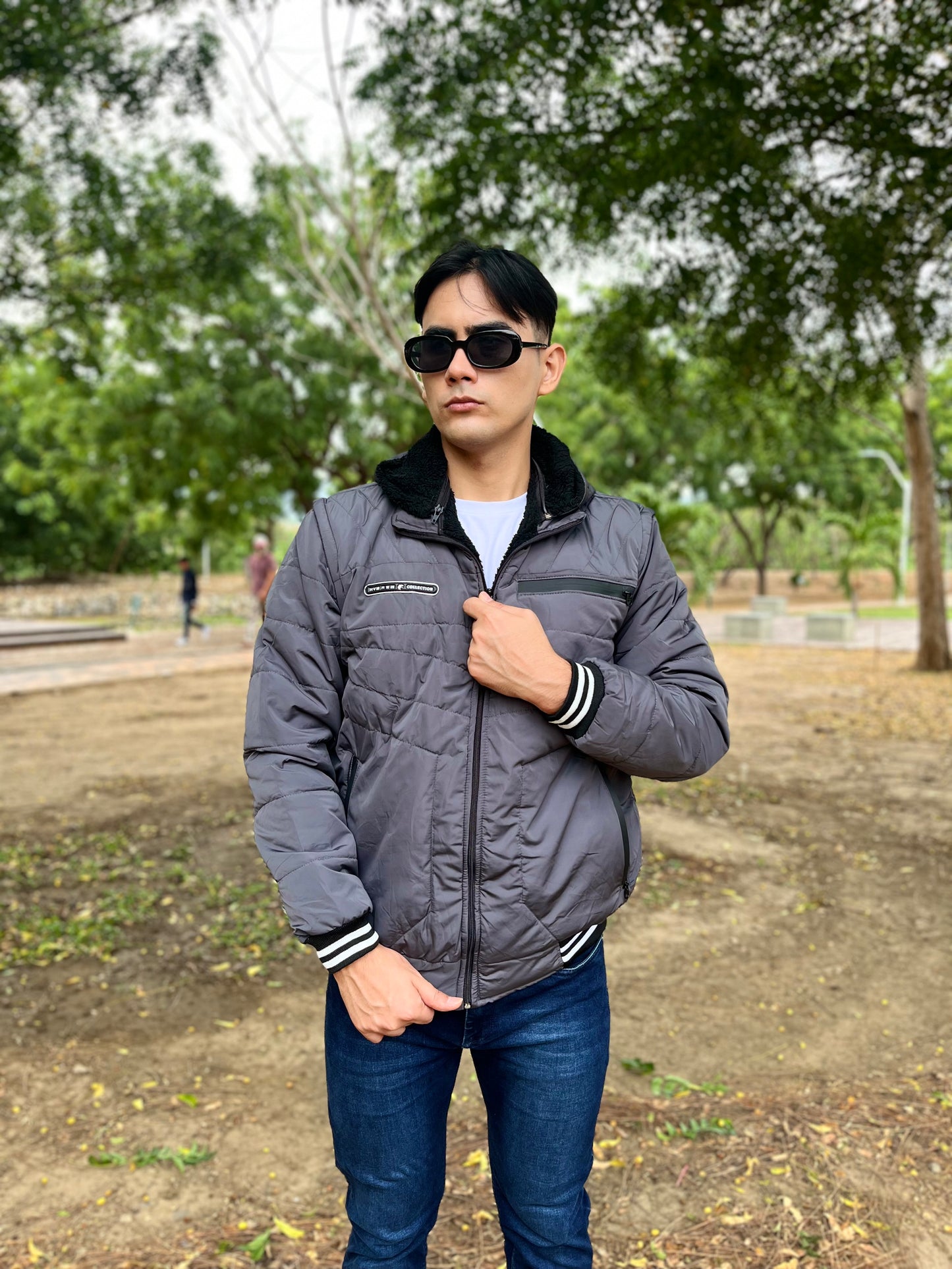 CHAQUETA CABALLERO CONVERTIBLE A CHALECO CON OVEJERO-UNICOLOR HVM