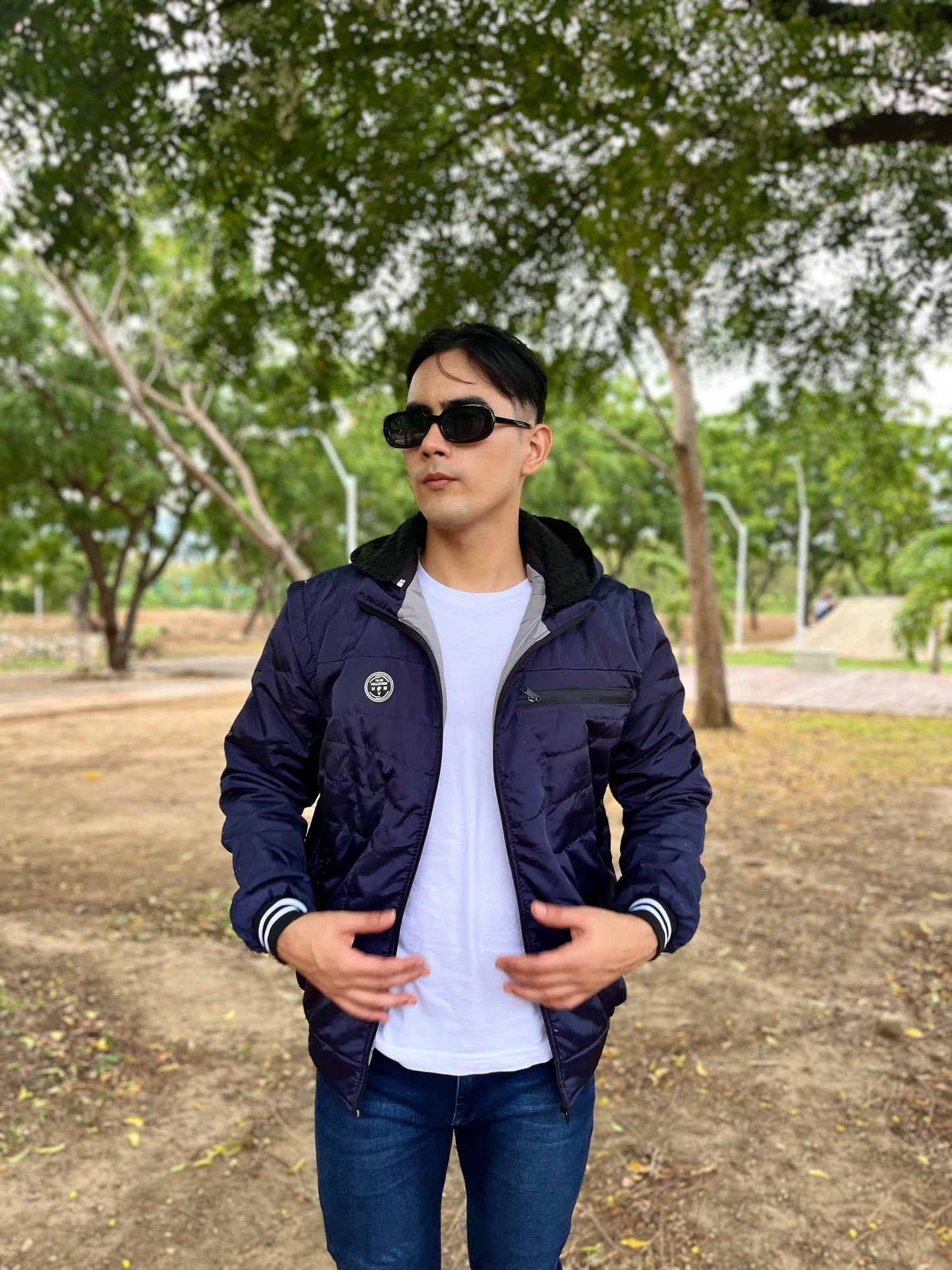 CHAQUETA CABALLERO CONVERTIBLE A CHALECO CON OVEJERO-UNICOLOR HVM