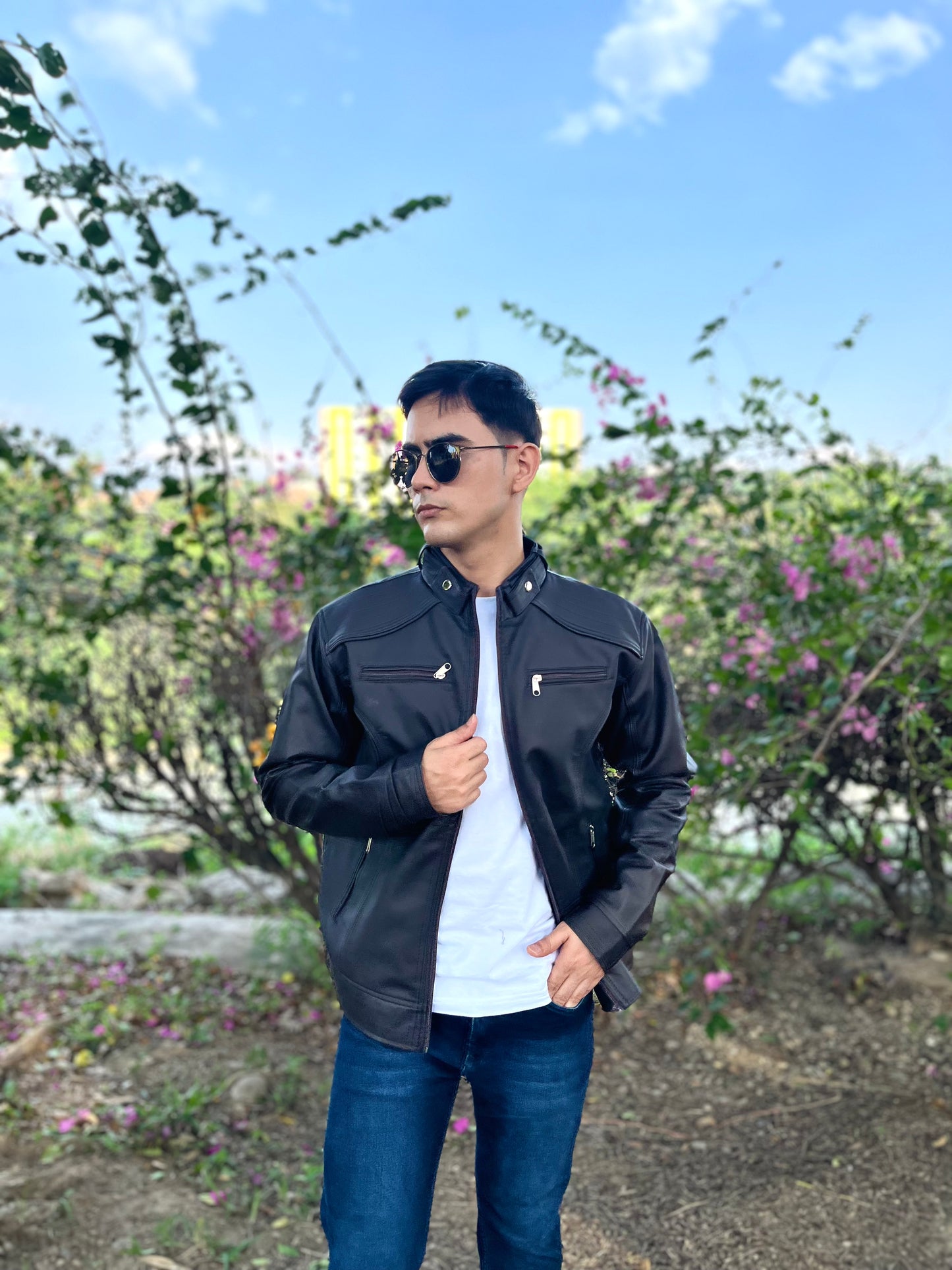 CHAQUETA CABALLERO CUERINA CON CUELLO DE DOBLE BROCHE-VENA BROCHE